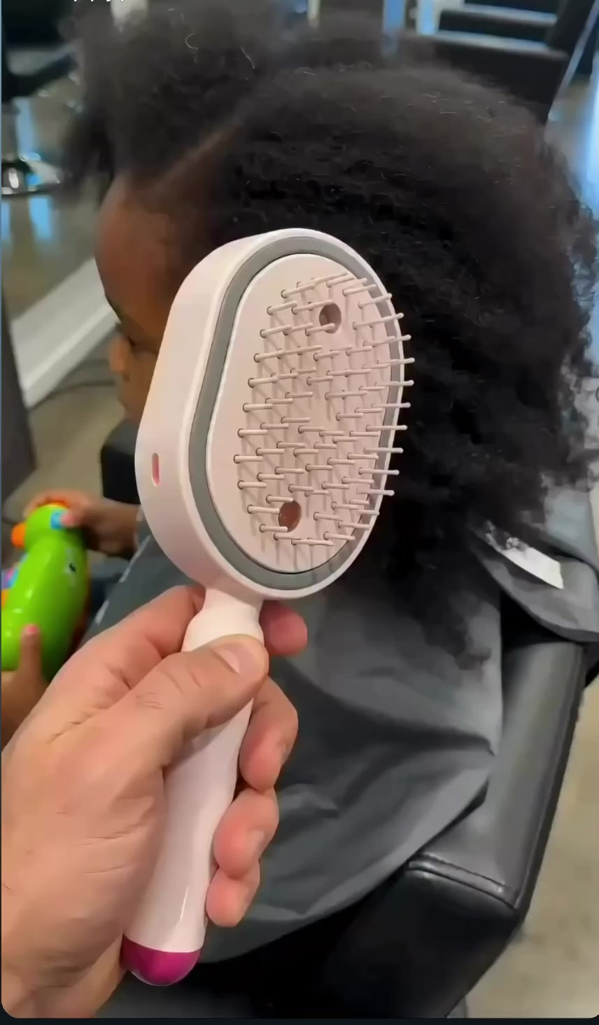 Hydraluxe™ Mist Massage Hair Brush